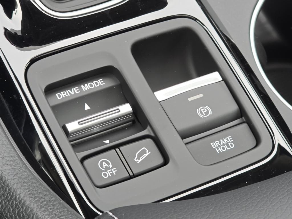 new 2025 Honda Pilot car, priced at $51,550