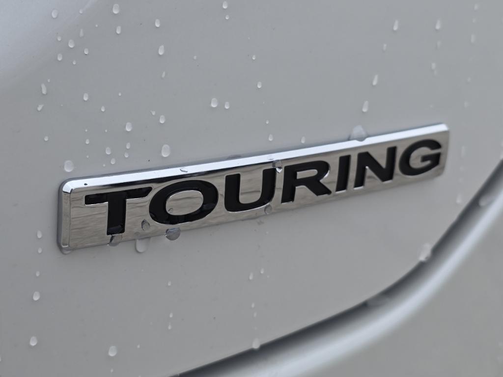 new 2025 Honda Pilot car, priced at $51,550