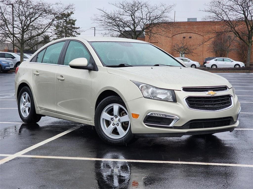 used 2016 Chevrolet Cruze Limited car, priced at $10,000