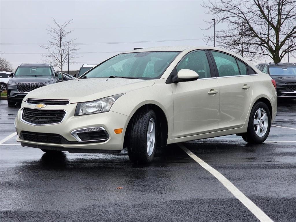 used 2016 Chevrolet Cruze Limited car, priced at $10,000