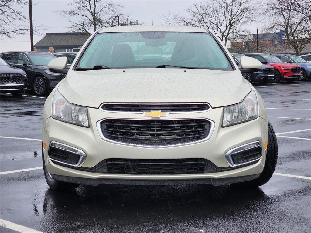 used 2016 Chevrolet Cruze Limited car, priced at $10,000