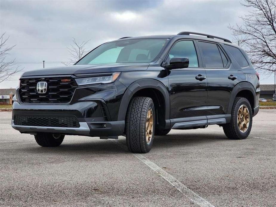 new 2024 Honda Pilot car, priced at $51,275