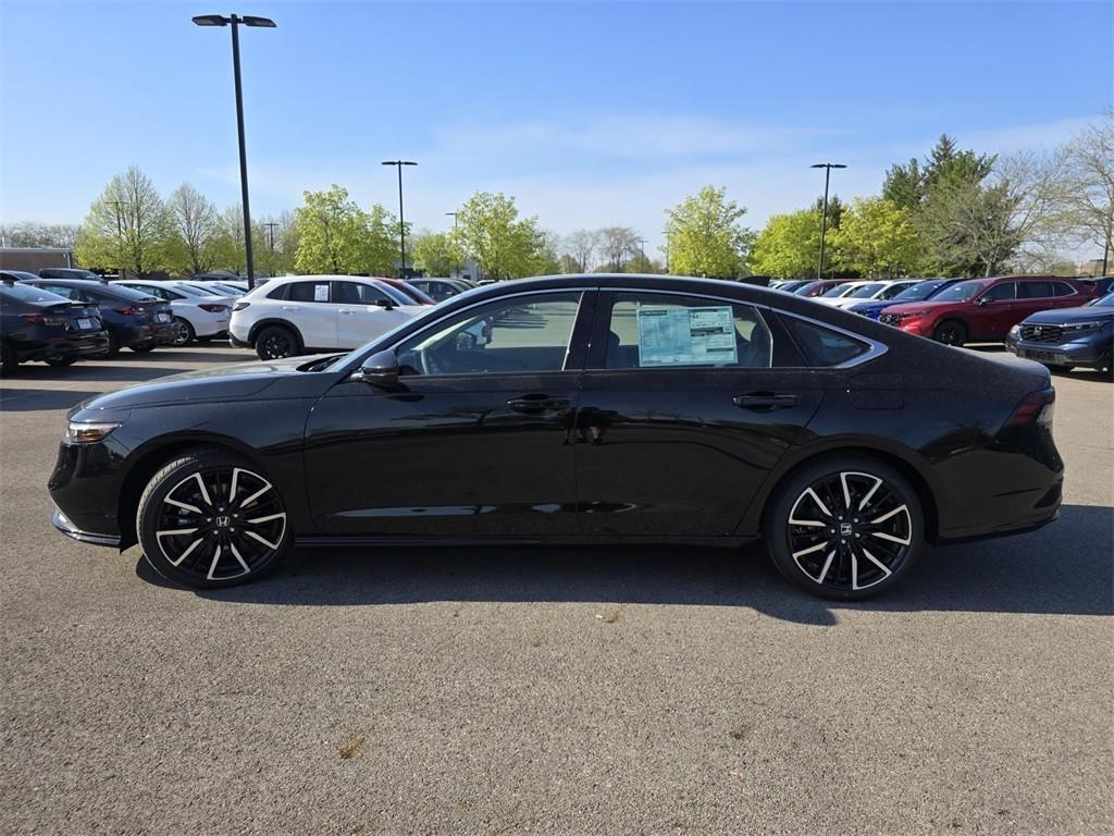 new 2025 Honda Accord Hybrid car, priced at $40,450
