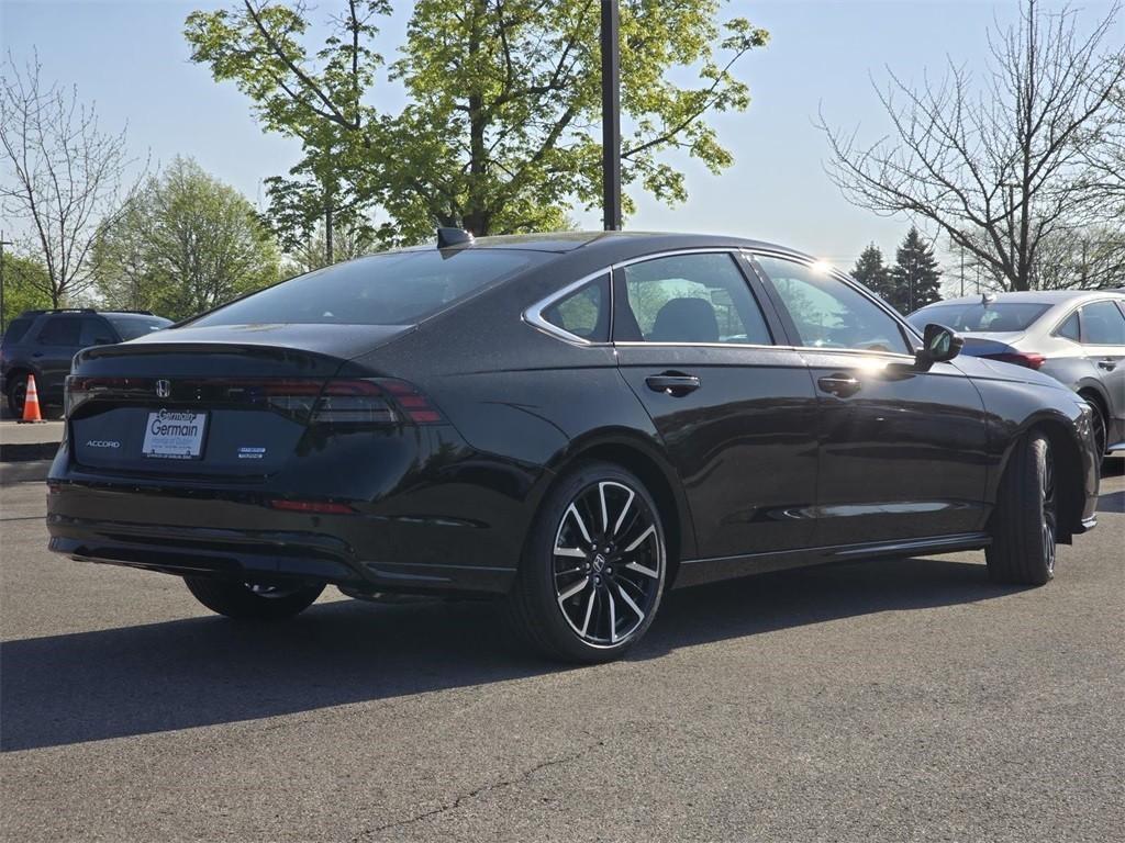new 2025 Honda Accord Hybrid car, priced at $40,450