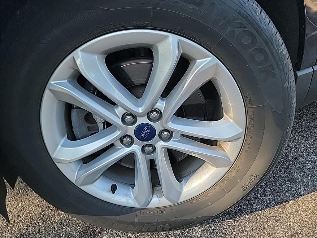 used 2020 Ford Edge car, priced at $18,500