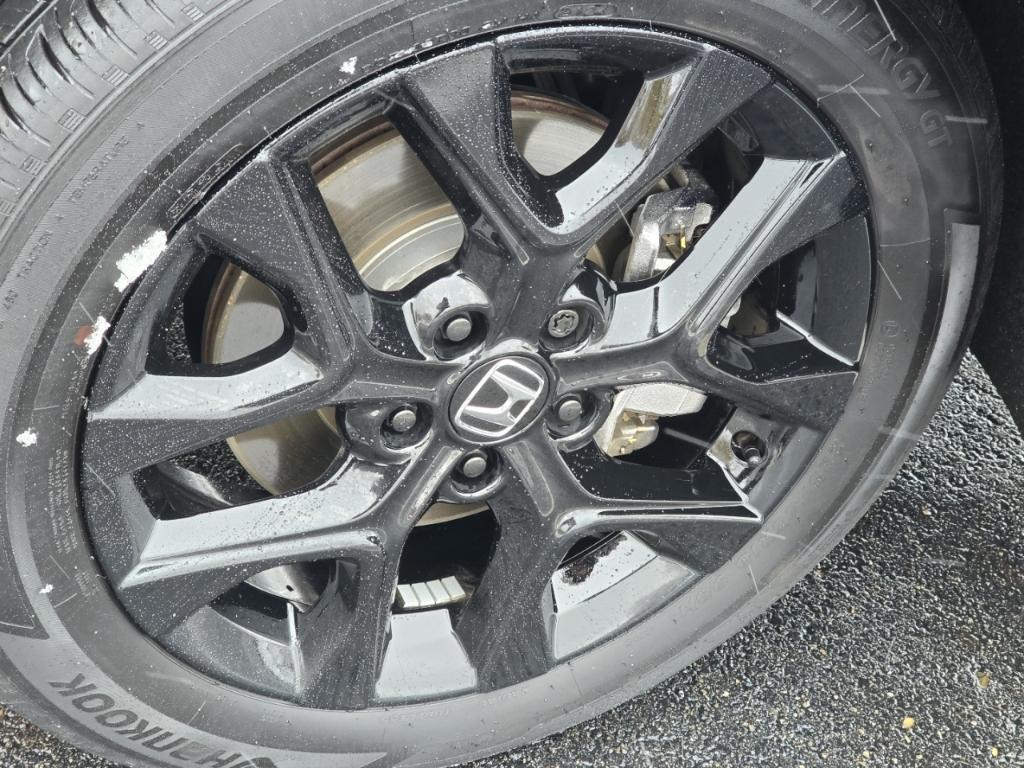 used 2025 Honda HR-V car, priced at $25,997