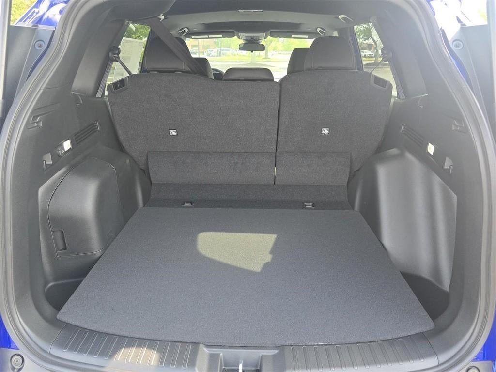 new 2025 Honda CR-V Hybrid car, priced at $38,000