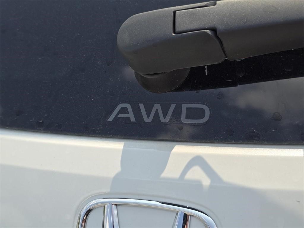 new 2025 Honda HR-V car, priced at $30,850