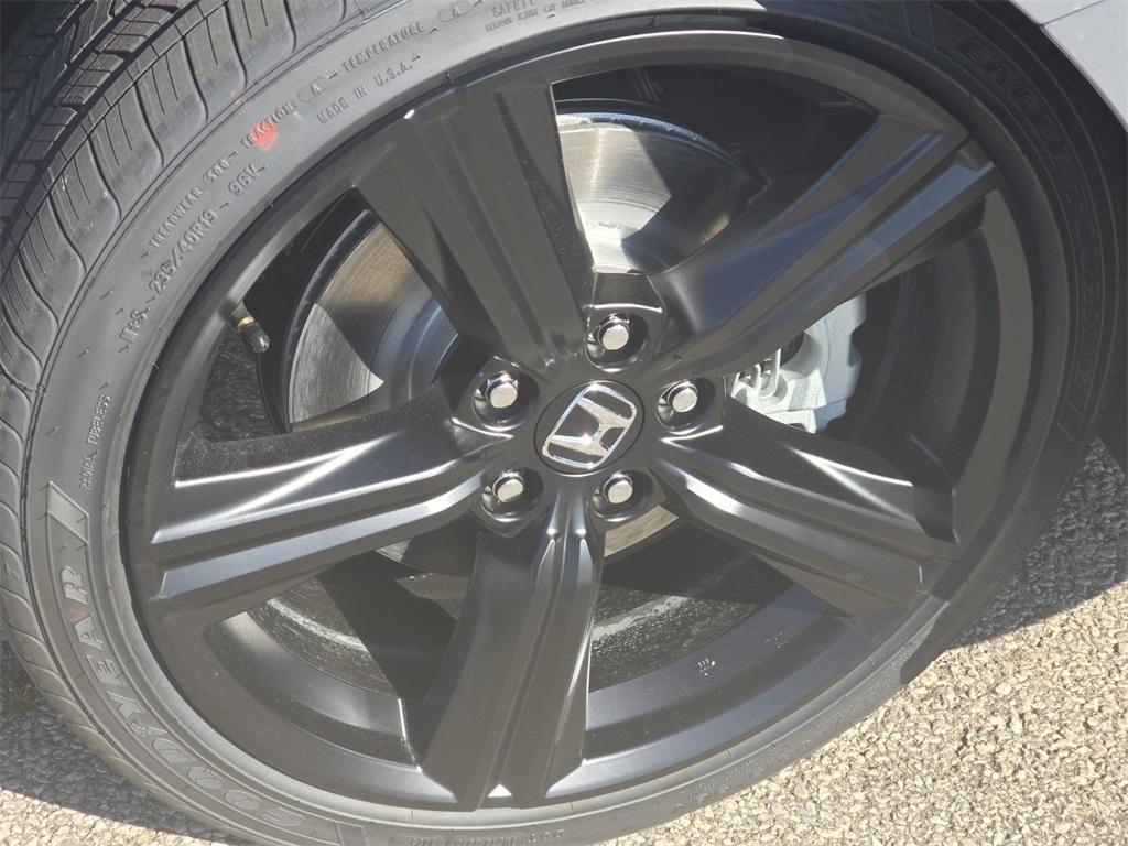 new 2025 Honda Accord Hybrid car, priced at $37,025