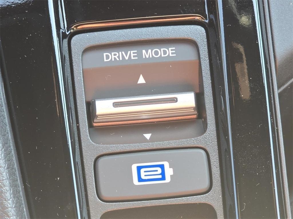 new 2025 Honda Accord Hybrid car, priced at $37,025