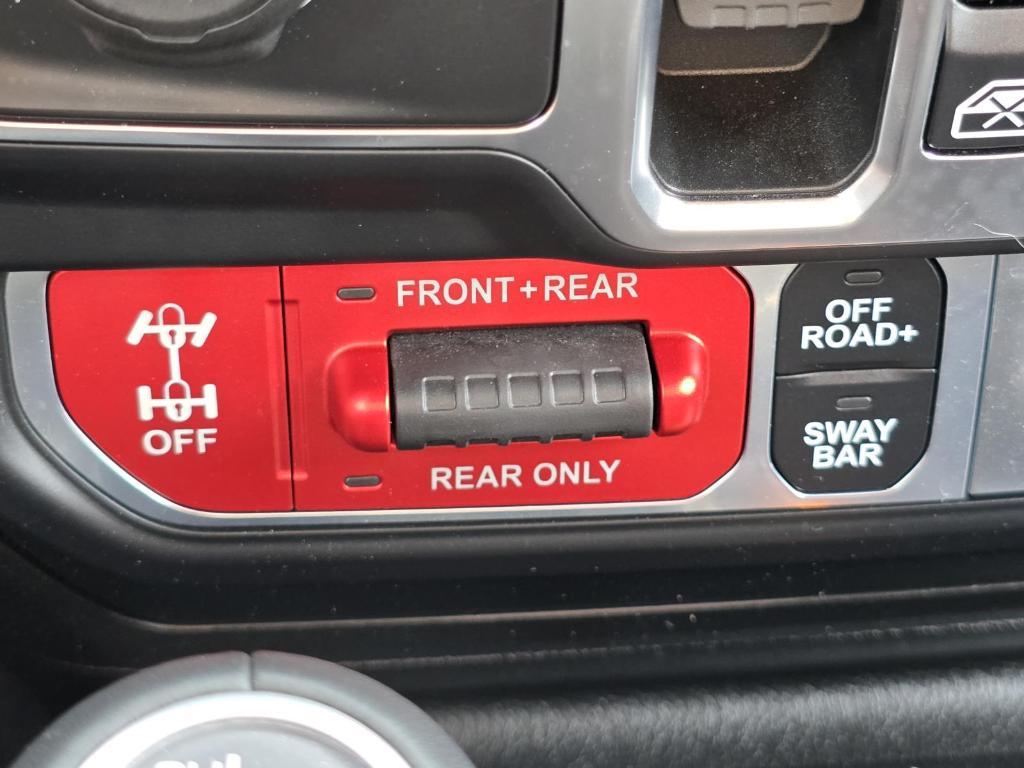 used 2020 Jeep Gladiator car, priced at $34,477