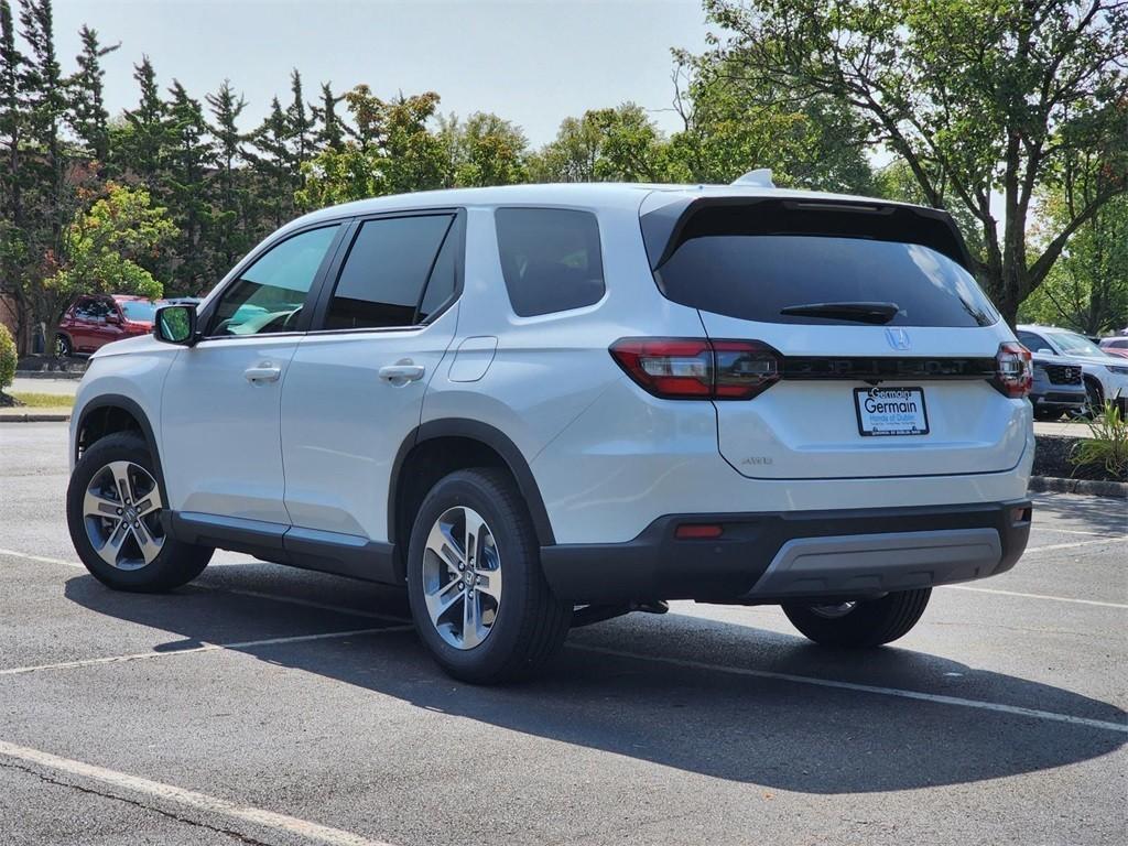 new 2025 Honda Pilot car, priced at $46,650