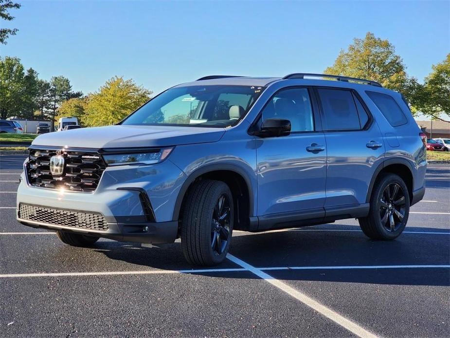 new 2025 Honda Pilot car, priced at $58,150