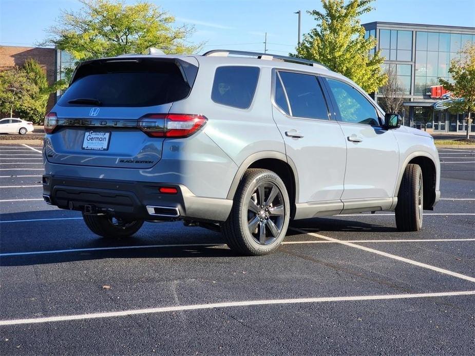 new 2025 Honda Pilot car, priced at $58,150