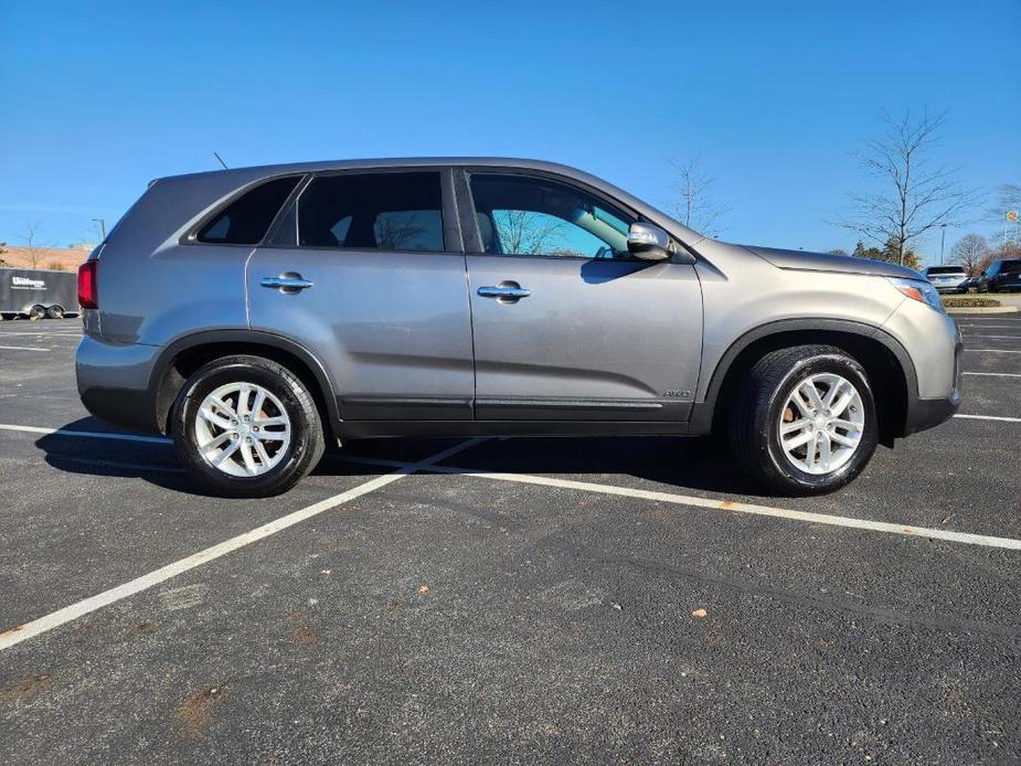 used 2014 Kia Sorento car, priced at $10,300