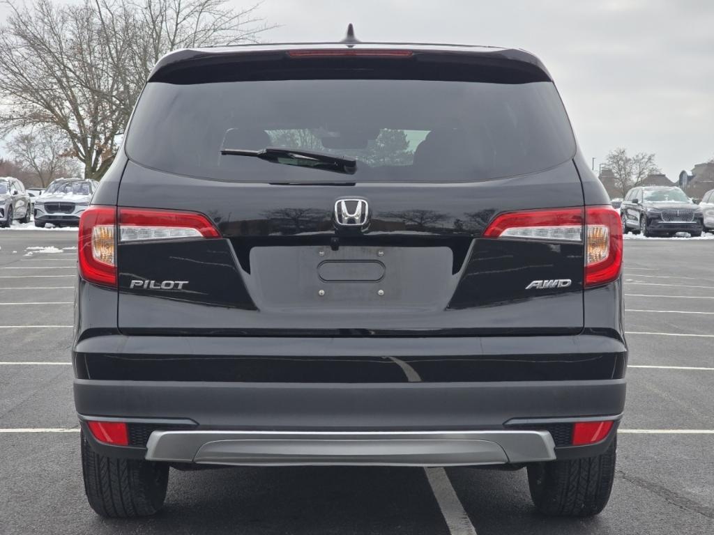 used 2022 Honda Pilot car, priced at $31,987