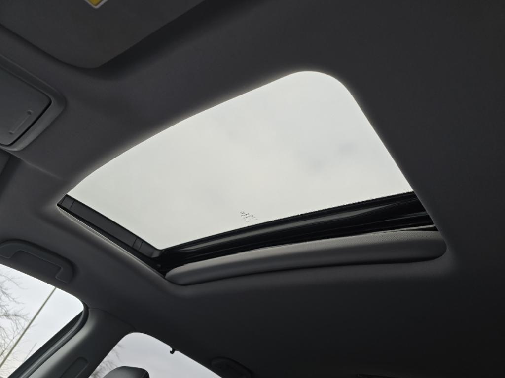 used 2022 Honda Pilot car, priced at $31,987