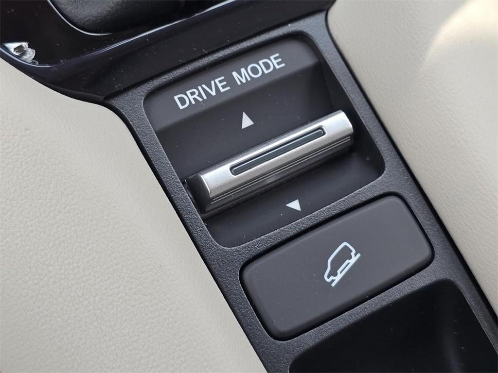 new 2026 Honda HR-V car, priced at $29,095