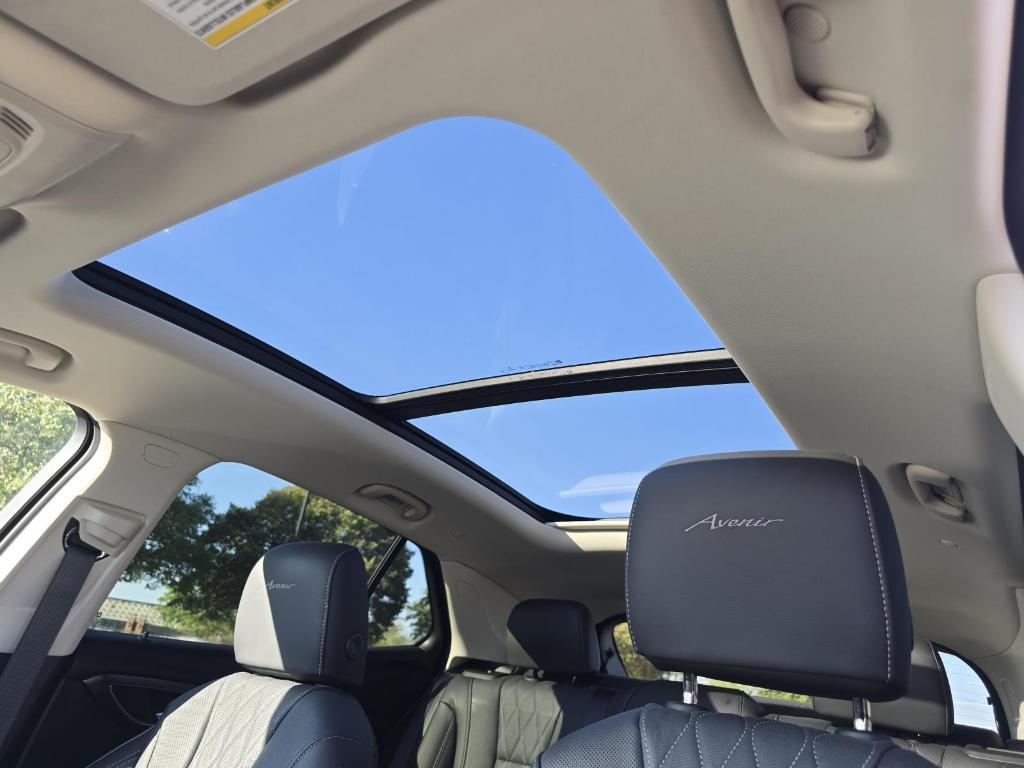 used 2023 Buick Envision car, priced at $32,227
