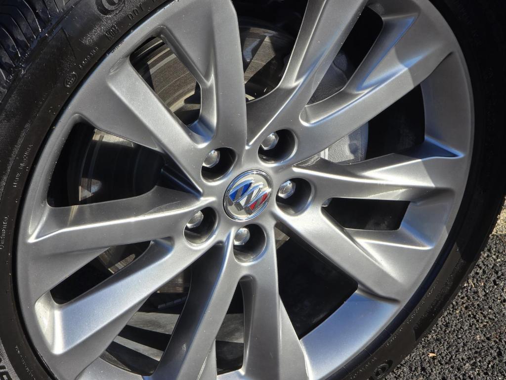 used 2023 Buick Envision car, priced at $32,227