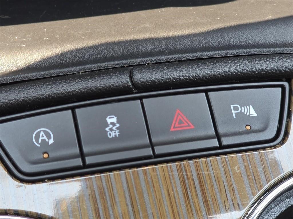 used 2023 GMC Acadia car, priced at $28,757