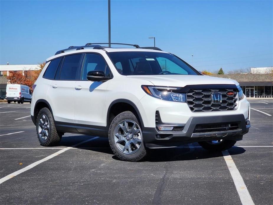 new 2025 Honda Passport car, priced at $47,495