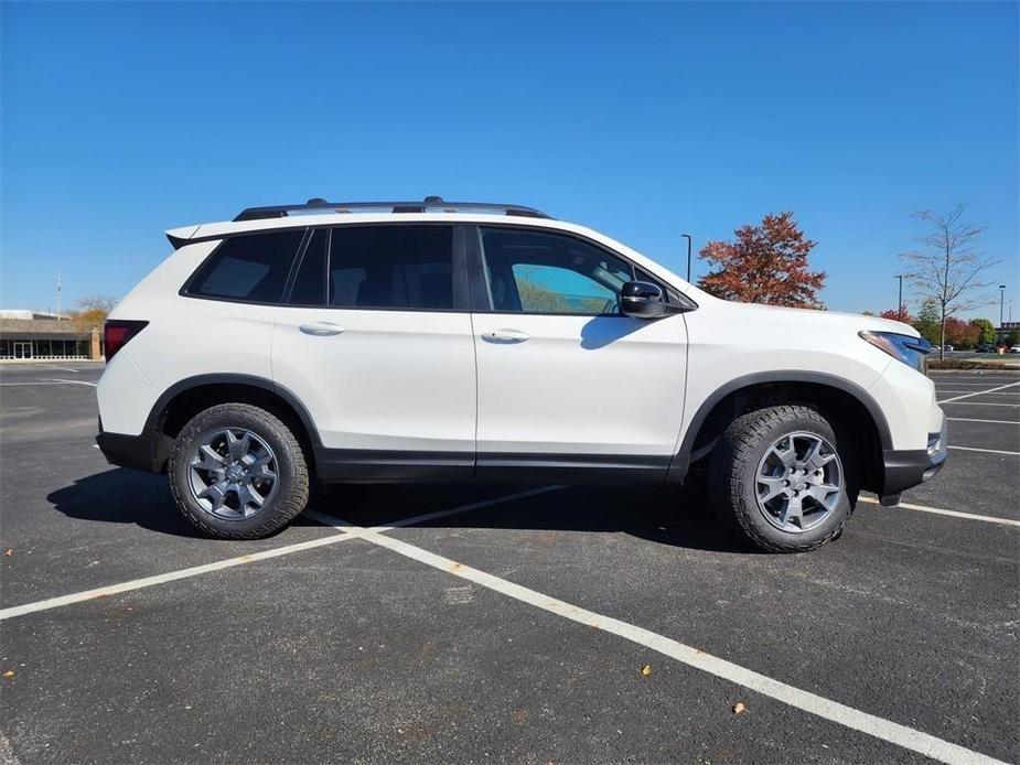 new 2025 Honda Passport car, priced at $47,495