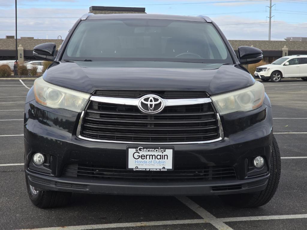 used 2015 Toyota Highlander car, priced at $18,297