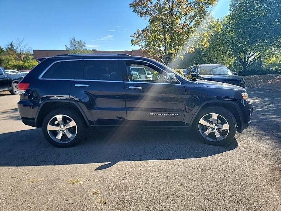 used 2015 Jeep Grand Cherokee car, priced at $13,817