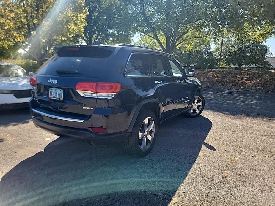 used 2015 Jeep Grand Cherokee car, priced at $13,817