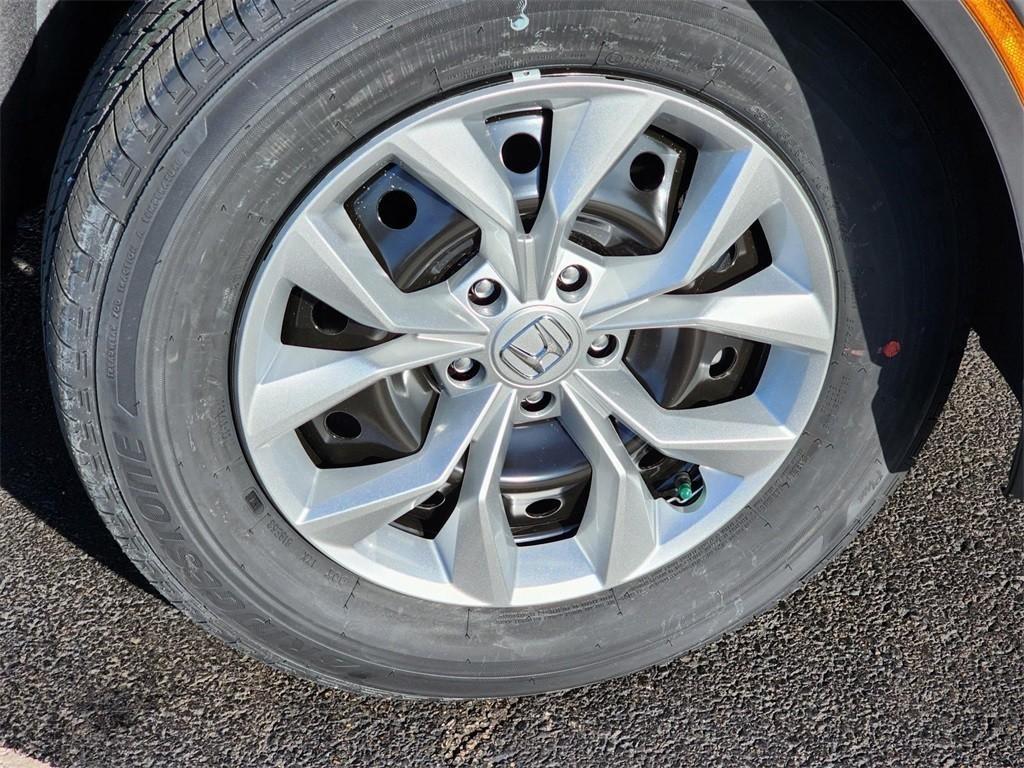 new 2025 Honda CR-V car, priced at $33,450