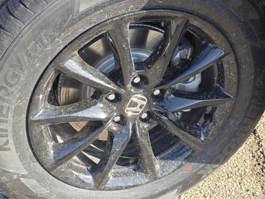 new 2026 Honda CR-V Hybrid car, priced at $41,675