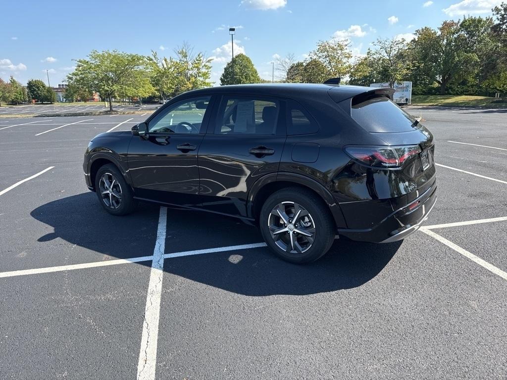 used 2025 Honda HR-V car, priced at $29,500