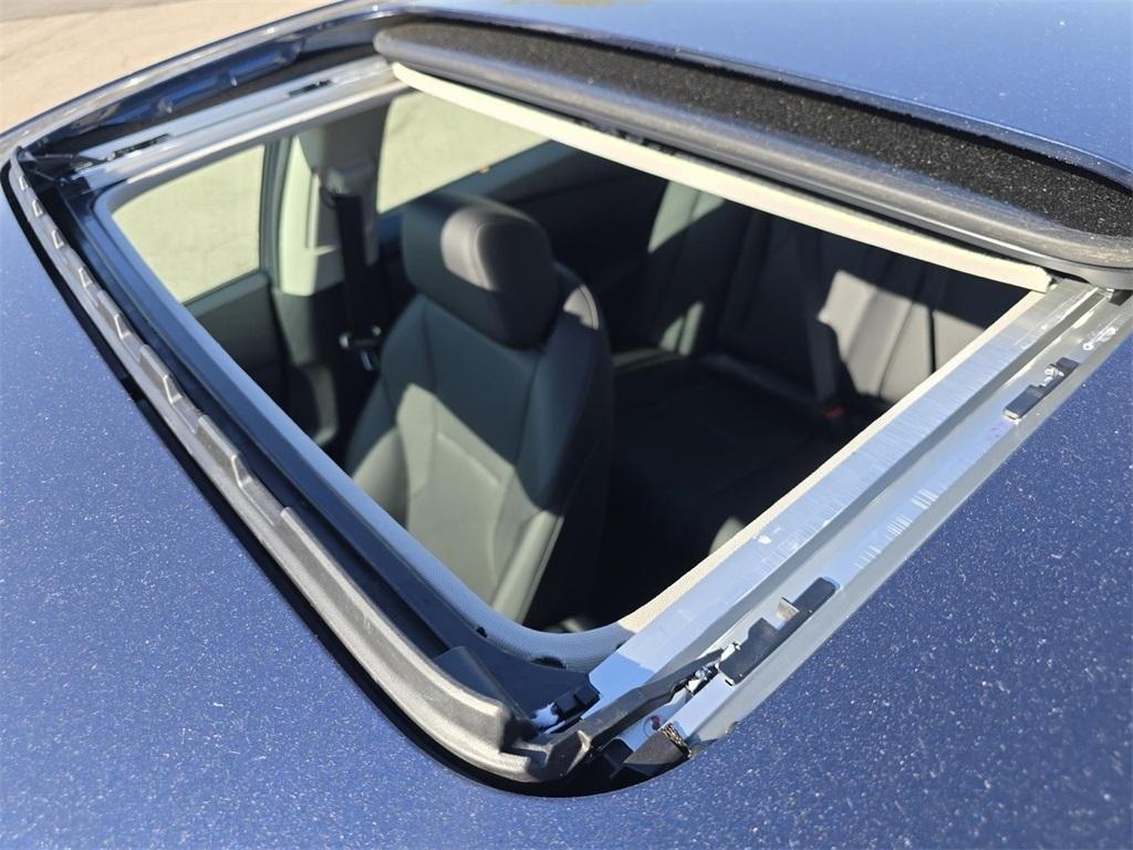 new 2025 Honda Accord Hybrid car, priced at $36,135