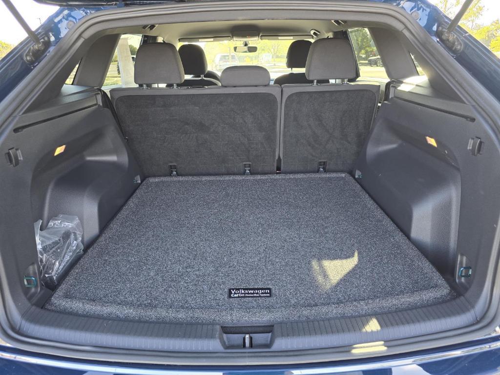 used 2020 Volkswagen Atlas Cross Sport car, priced at $20,797