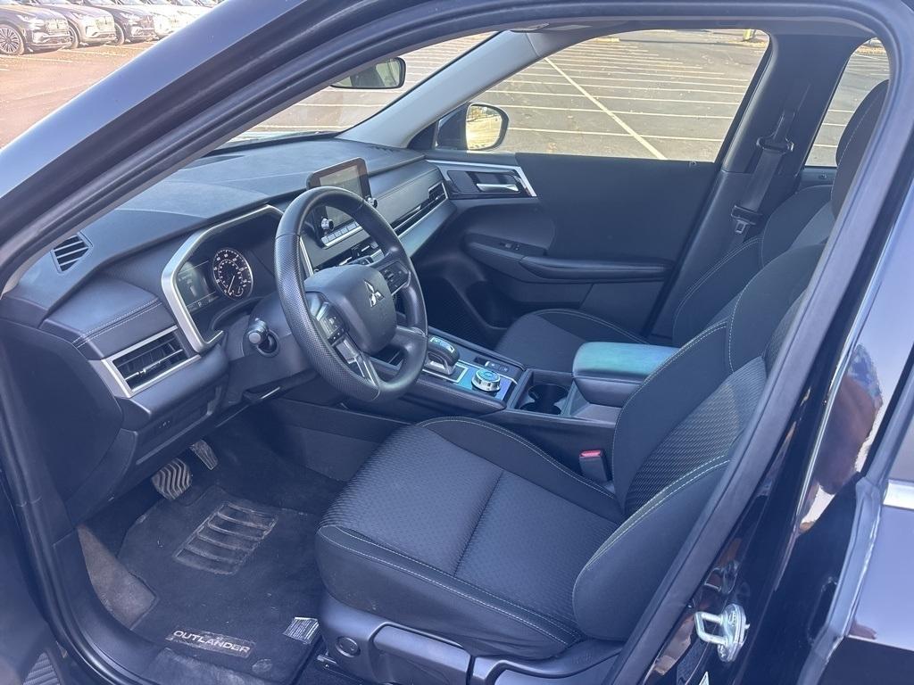 used 2023 Mitsubishi Outlander car, priced at $22,397