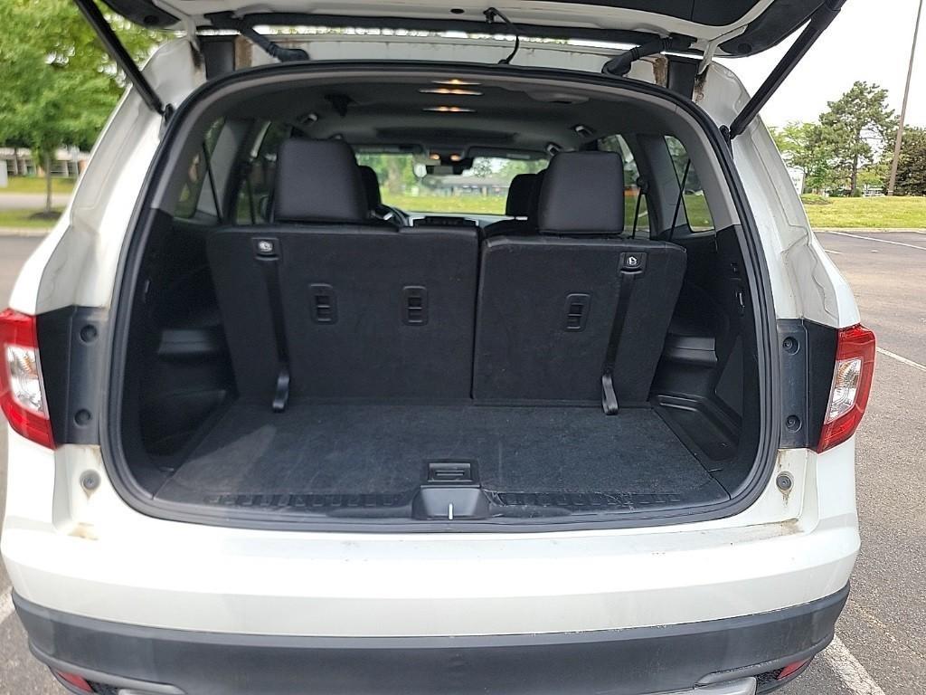 used 2021 Honda Pilot car, priced at $30,557
