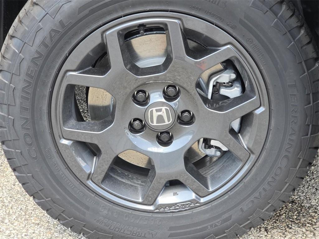 new 2025 Honda Pilot car, priced at $50,350