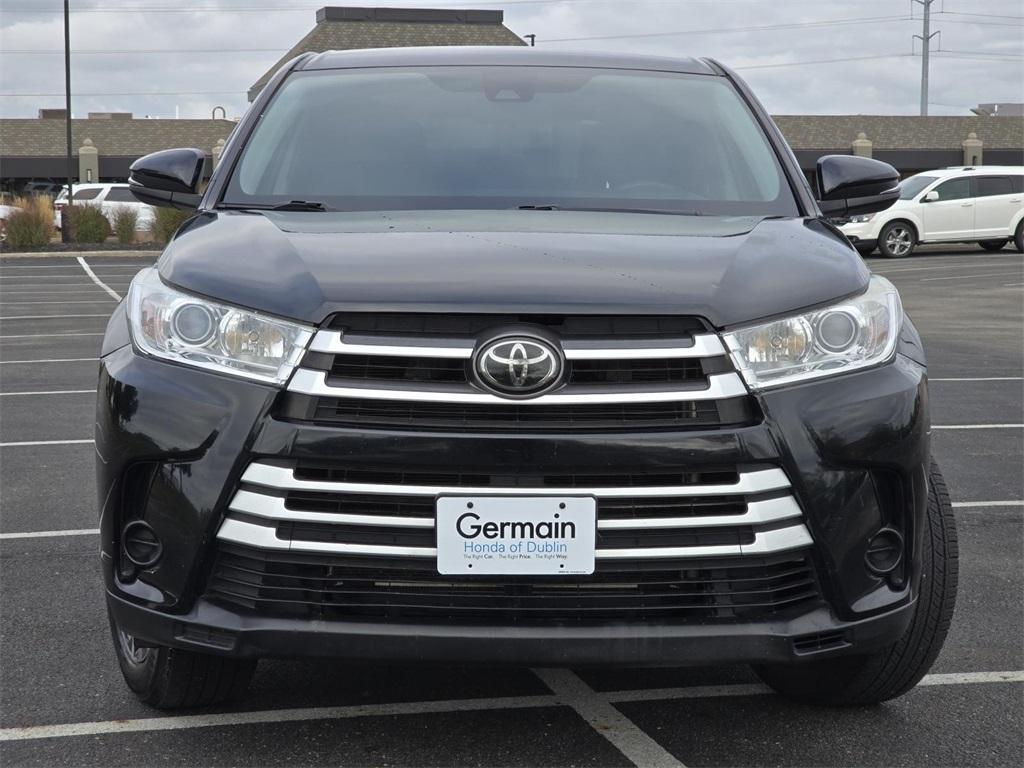 used 2019 Toyota Highlander car, priced at $18,997