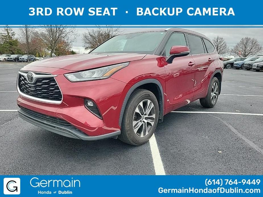 used 2020 Toyota Highlander car, priced at $30,667