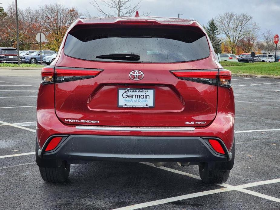 used 2020 Toyota Highlander car, priced at $30,667