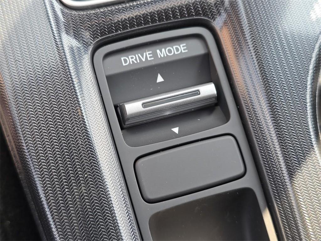 new 2025 Honda Civic Hybrid car, priced at $33,100