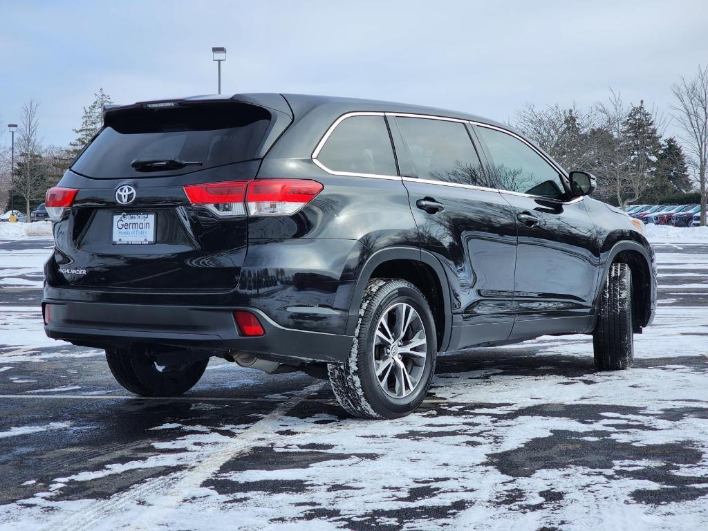 used 2019 Toyota Highlander car, priced at $20,717