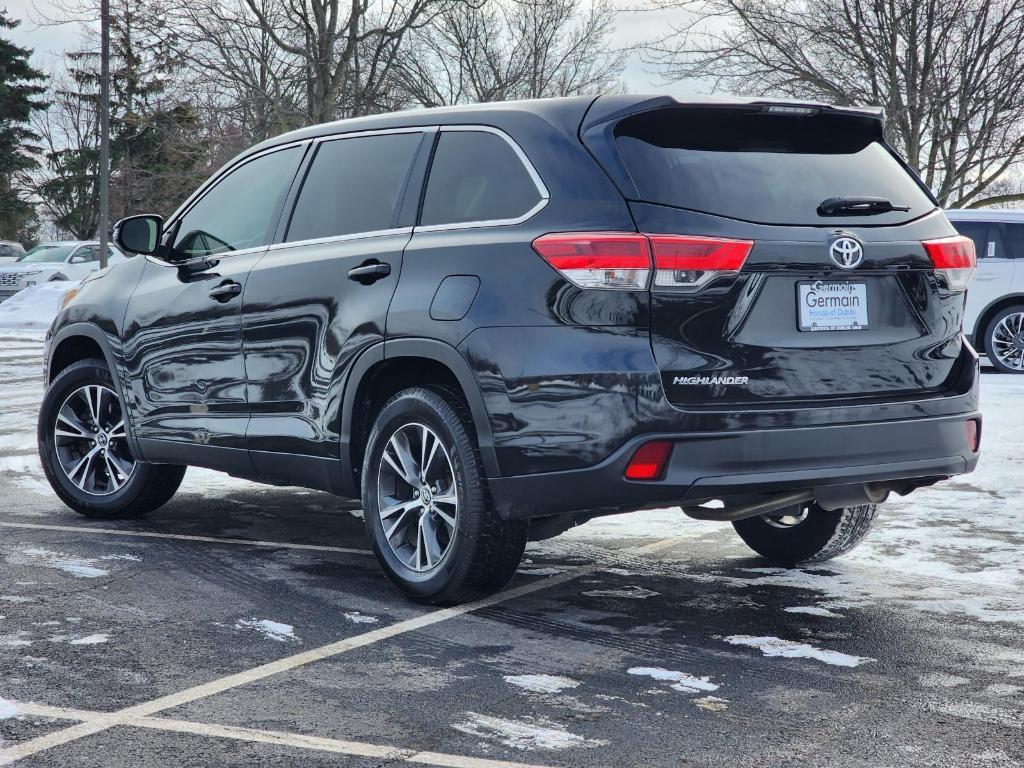 used 2019 Toyota Highlander car, priced at $20,717