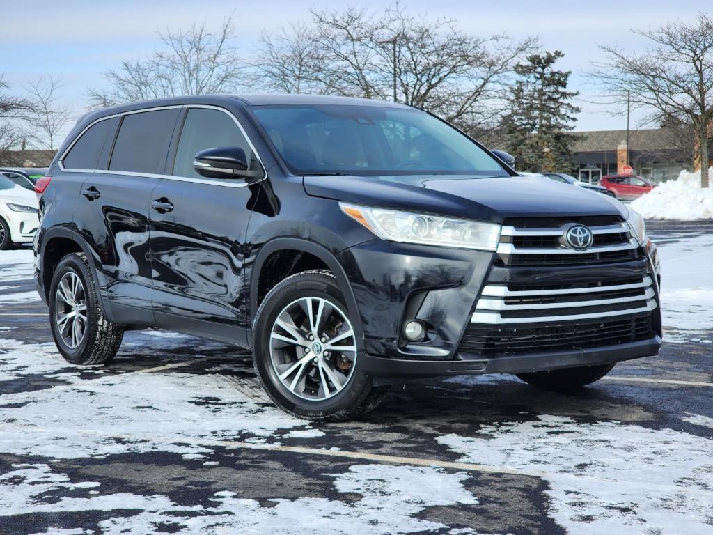 used 2019 Toyota Highlander car, priced at $20,717