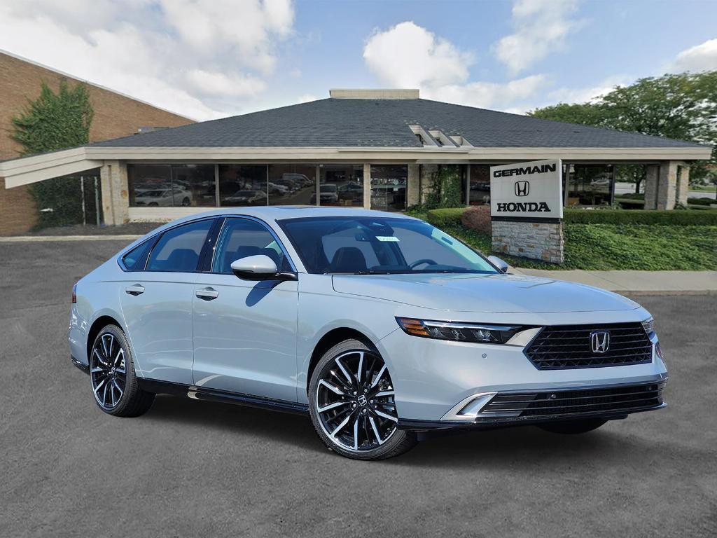 new 2025 Honda Accord Hybrid car, priced at $40,905