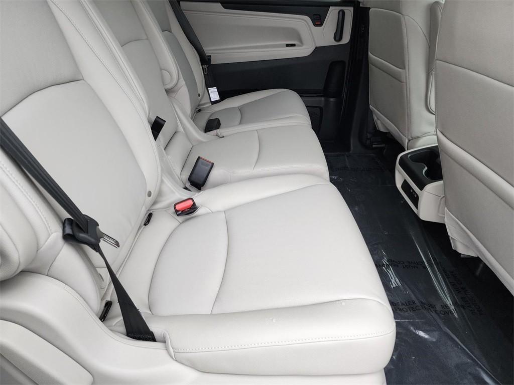 new 2025 Honda Odyssey car, priced at $42,815