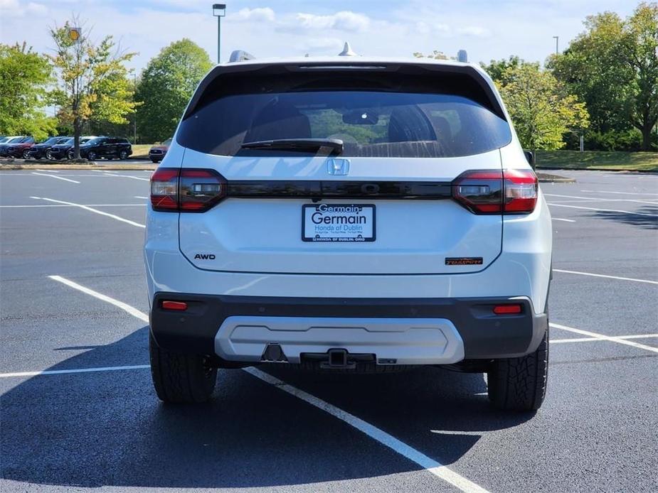 new 2025 Honda Pilot car, priced at $53,255