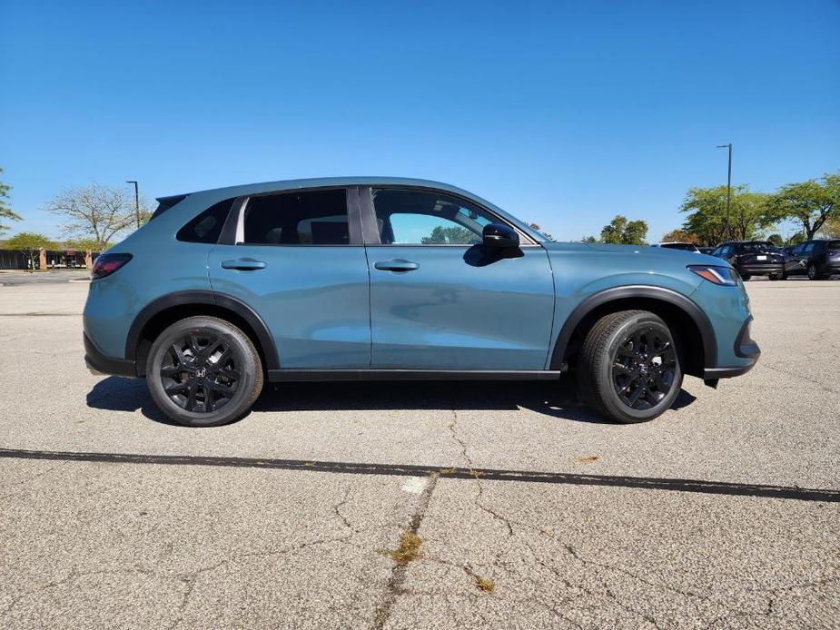 new 2025 Honda HR-V car, priced at $30,005