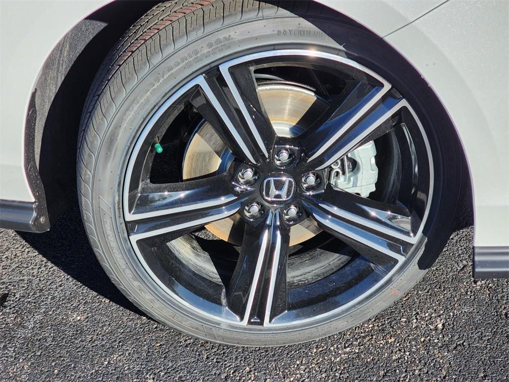 new 2025 Honda Accord Hybrid car, priced at $35,260